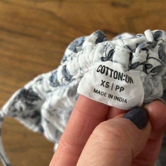 Cotton-On Women’s Floral Cropped Tank Top W/ Elastic Waist & Ties Size XS - Picture 5 of 5